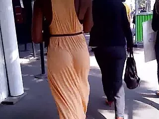 金发女郎喜欢吞咽大量负荷
